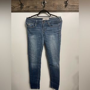 Hollister skinny jeans